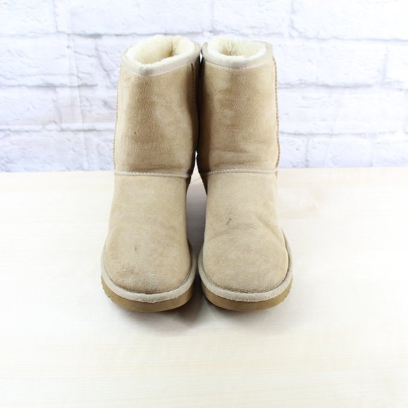 UGG Women's Original Classic Tan Leather Short II - Picture 5 of 9